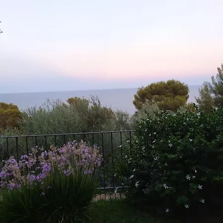 بيت للعطل Villino Elda