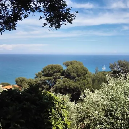 Holiday home Villino Elda *
